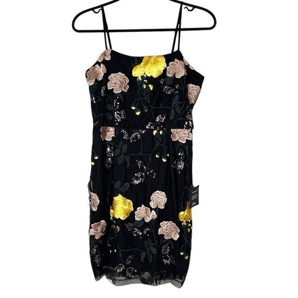 Lulu's Rue Black Floral Embroidered Sequin Bodycon Mini Dress- size Medium - Picture 2 of 14